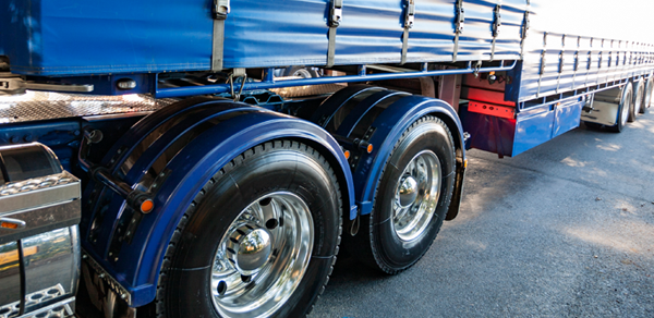 UTB funds £250k trailer purchase from foreign supplier